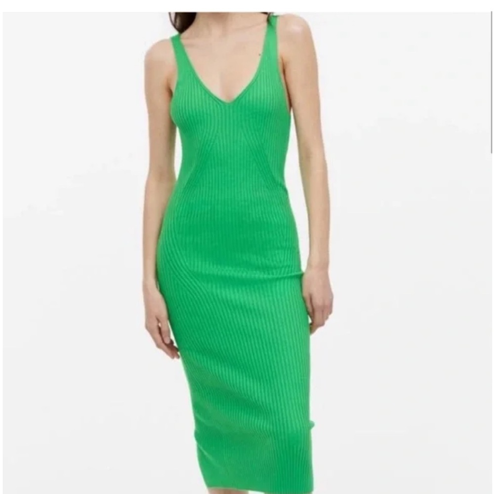 H&M Green Ribbed Midi Dress